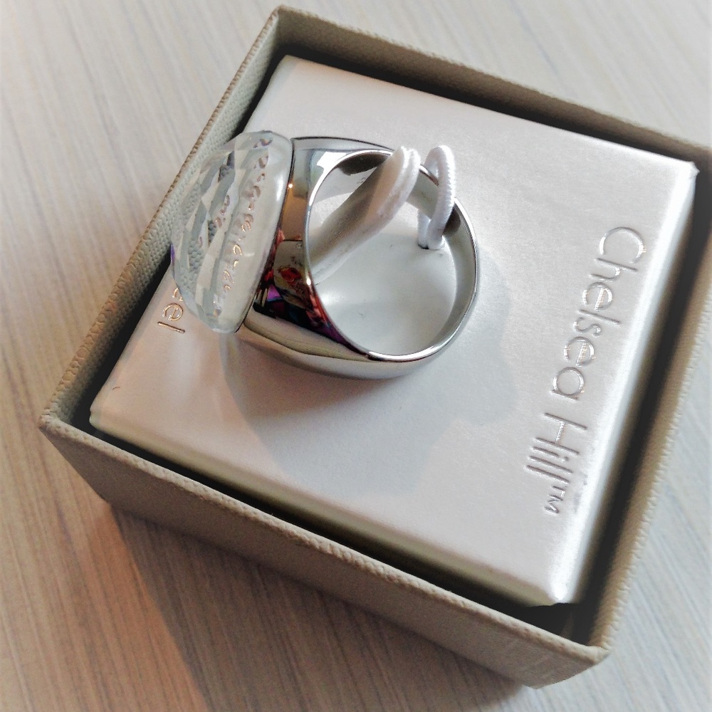 ring - Picture 5 of 8
